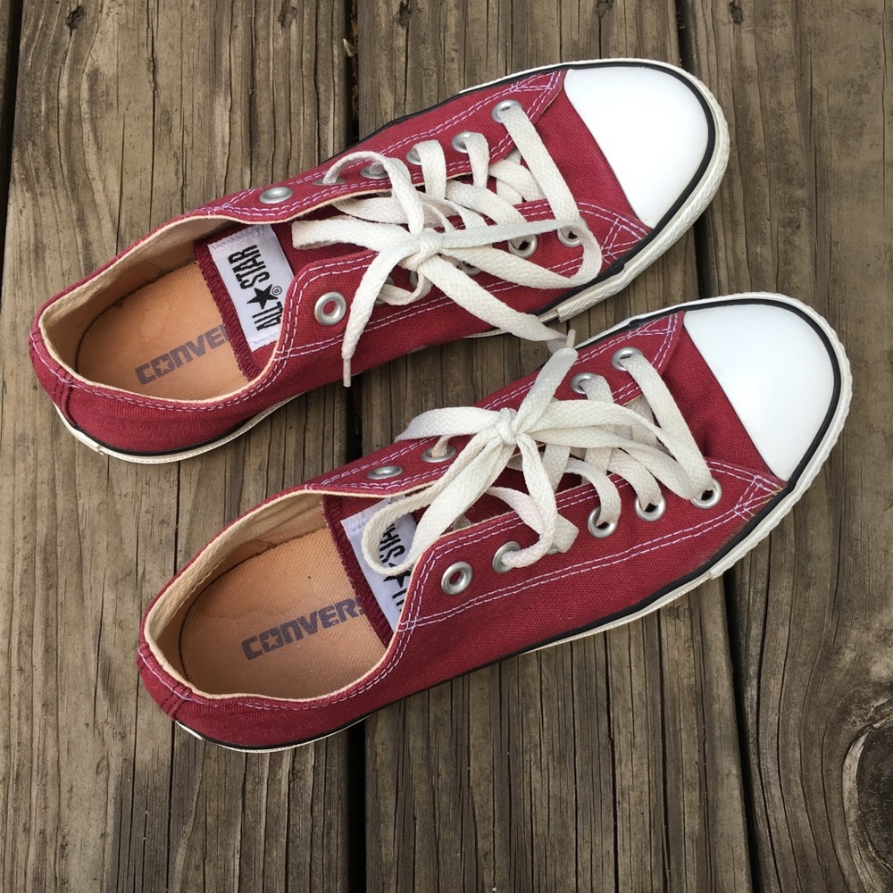 Converse ⭐️All Star⭐️ sneakers Women’s 8/Men’s 6